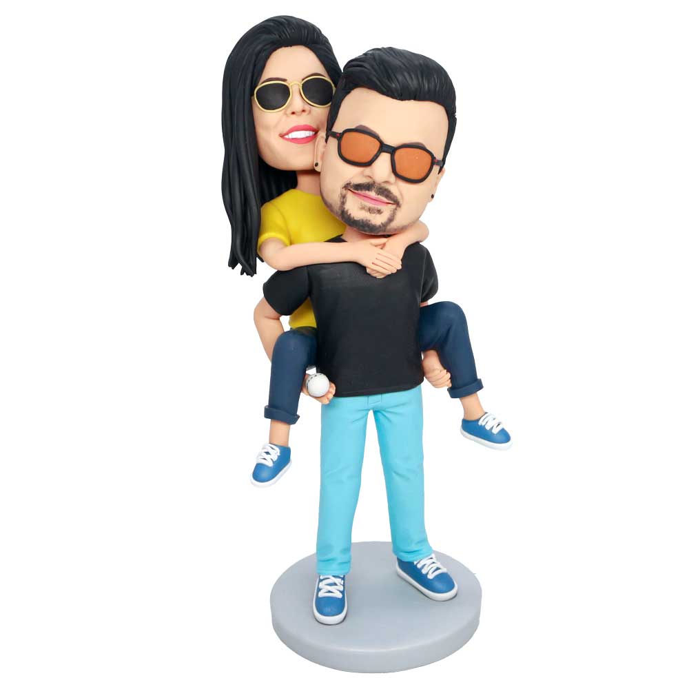 Custom Couple Bobbleheads Boyfriend Carrying Girlfriend In Black Clothes