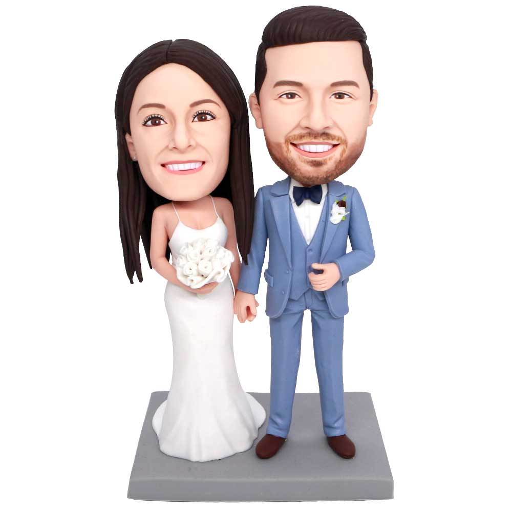 Custom Wedding Bobbleheads Bride Holding White Bouquet