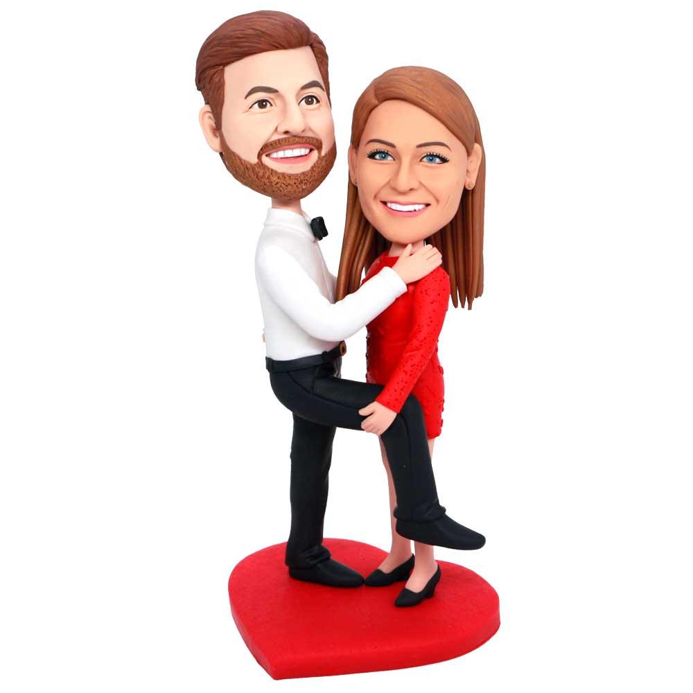 Valentine's Day Gifts Custom Sweet Couple Bobbleheads Hug Together